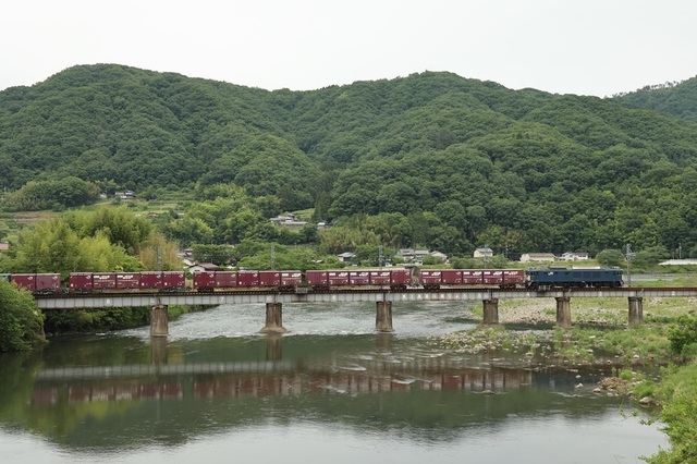 s7_msi00008963.JPG